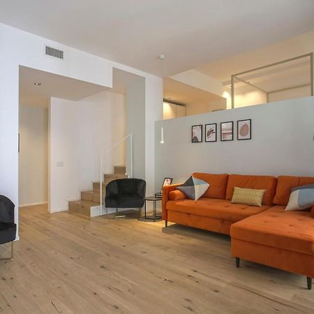 Milan Luxury Suite-Hosted By Sweetstay Екстериор снимка